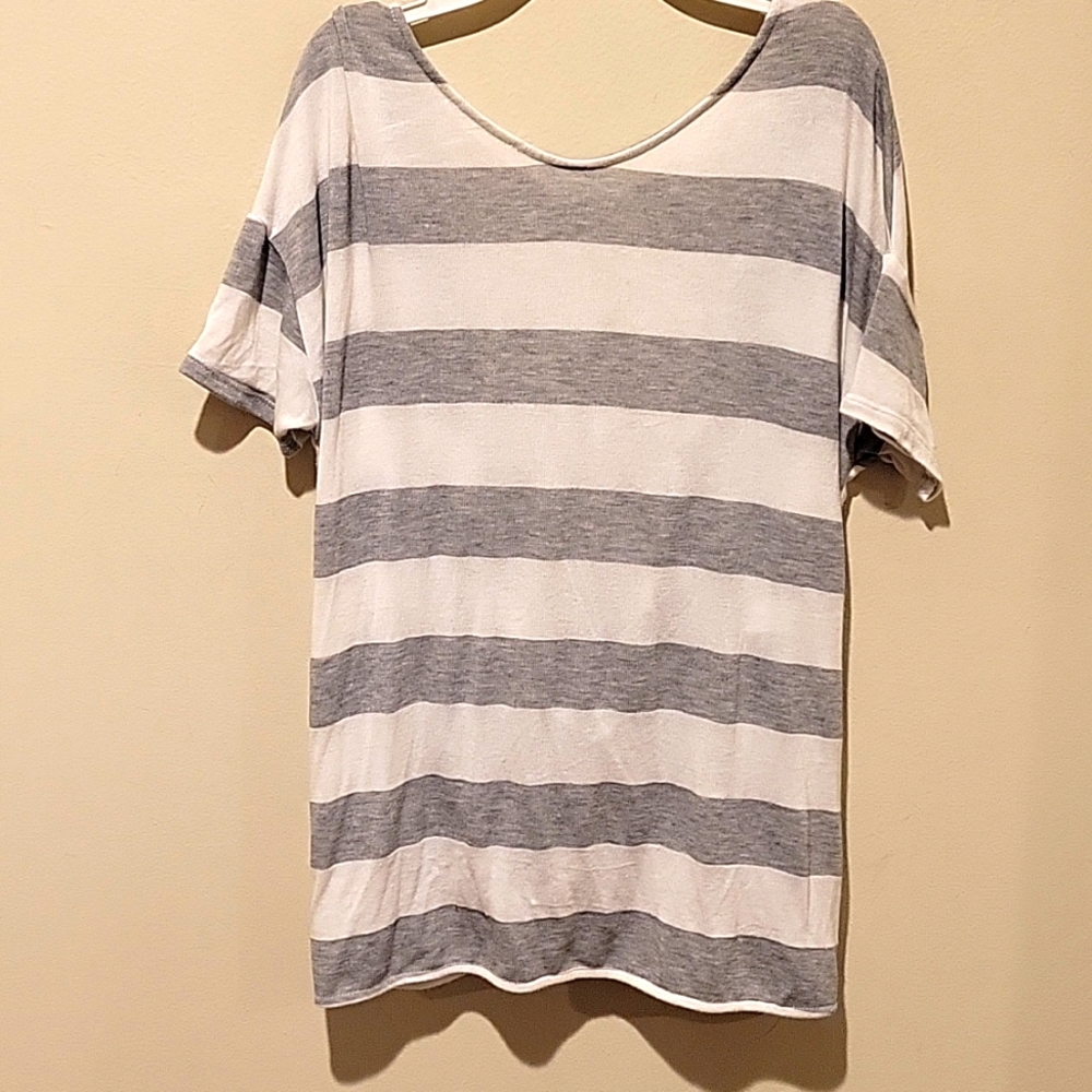 Michael Stars White and Gray Striped Relaxed Tee